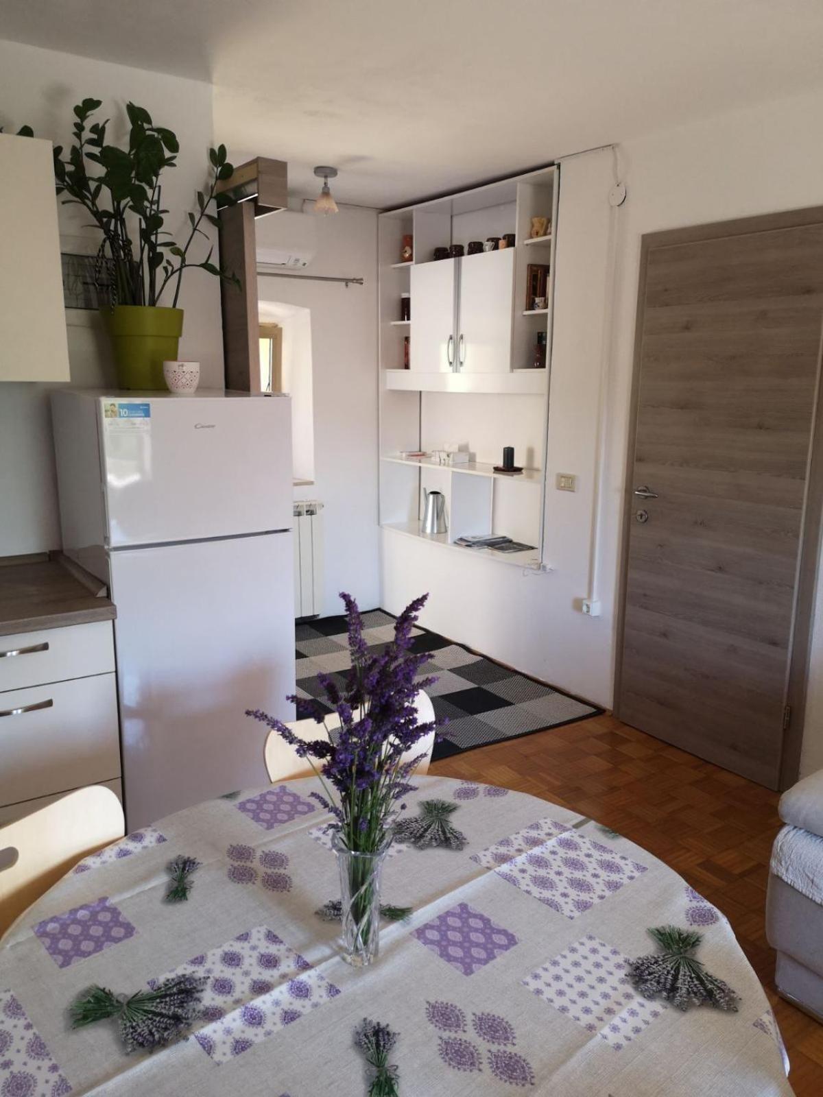 Apartma Ester Луция Экстерьер фото